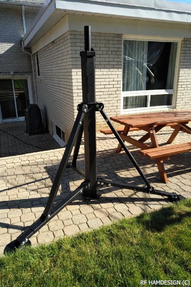 STR-04 Tripod